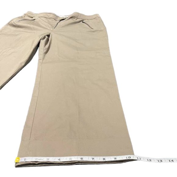 Guess ~ Wide Leg Flared Capri Gaucho Pants with Zippered Front Pockets  size 10 - Picture 10 of 14